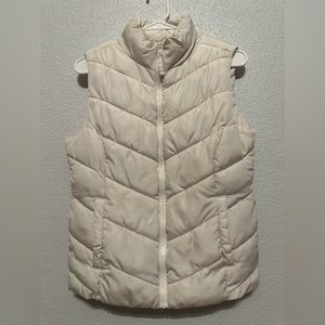 Aeropostale women’s puffer vest